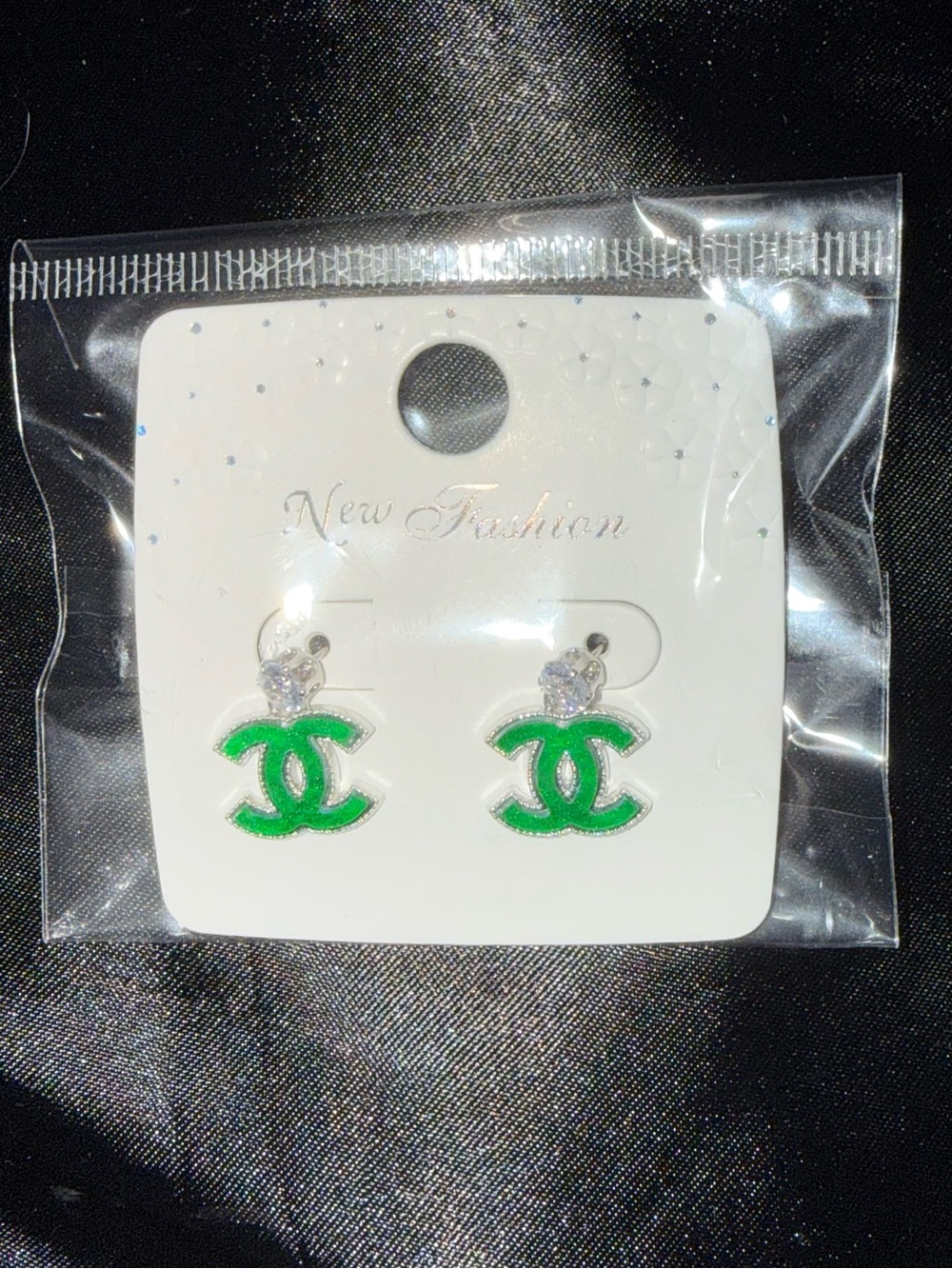 Resellers Earring Bundle - Picture 6 of 8